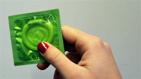 Fellation sans préservatif Rencontres sexuelles Rétie